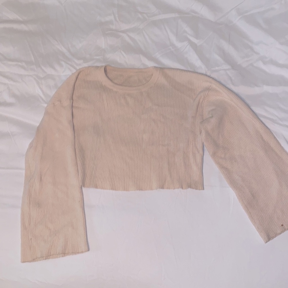 Cropped ribbed sweater